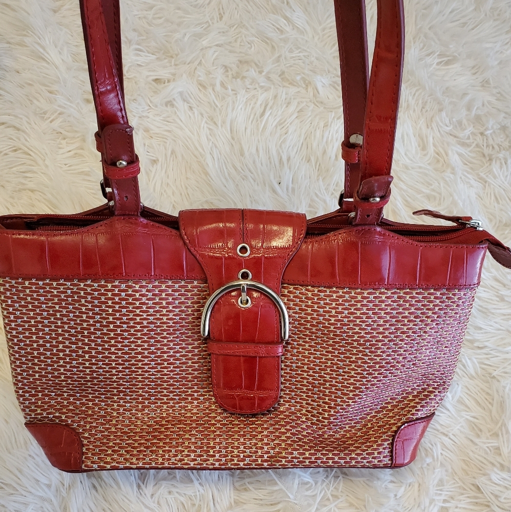 Leather MC Marc Chantel purse